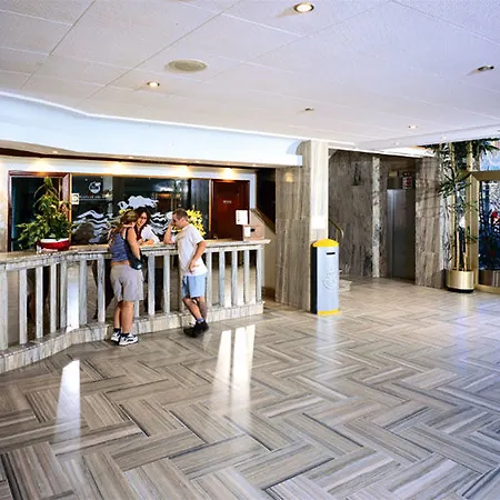 Sunset - Adults Recommended - By Pierre & 3*