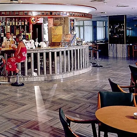 מלון Sunset - Adults Recommended - By Pierre &