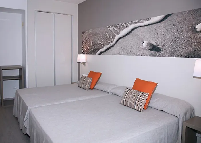 Sunset - Adults Recommended - By Pierre & 3*